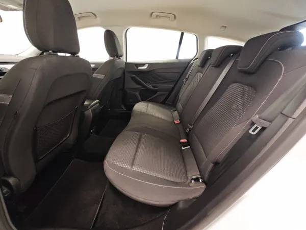 Ford Focus SW 1.0 EcoBoost MHEV Connected 48