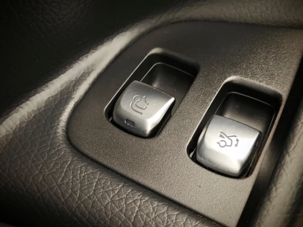 Mercedes-Benz E 220 42