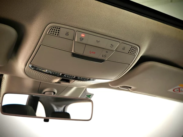 Mercedes-Benz E 220 65