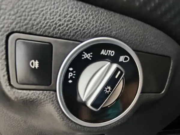 Mercedes-Benz A 180 (BlueEFFICIENCY) AMG Sport 51