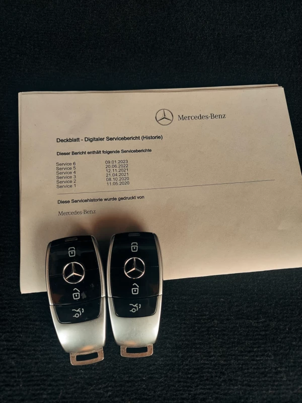 Mercedes-Benz E 220 10