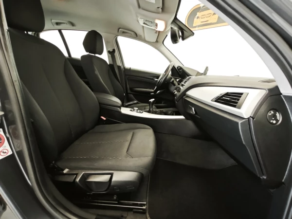 BMW 114 d Sport Line 45