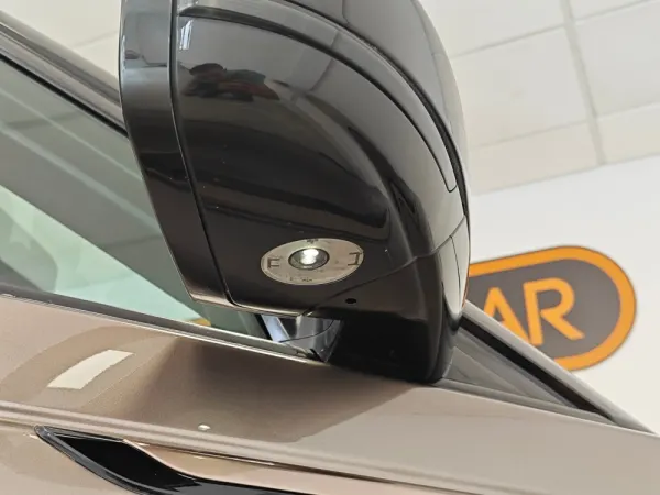 Land Rover Range Rover Velar 2.0 D R-Dynamic 41