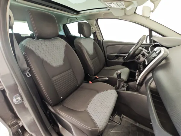 Renault Clio 1.5 dCi Limited 31