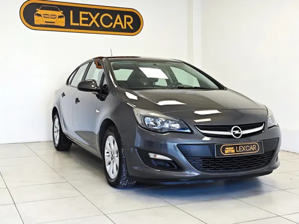 Opel Astra 1.3 CDTi Executive 13