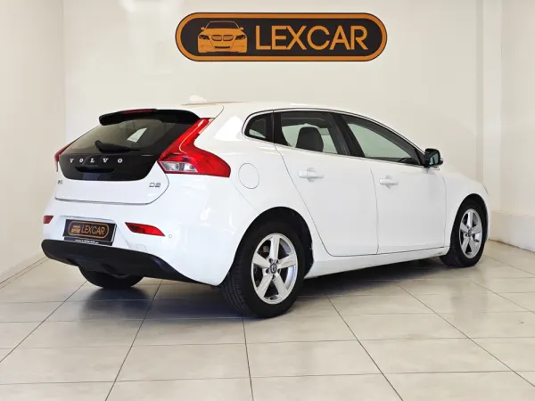 Volvo V40 1.6 D2 Summum Eco 14