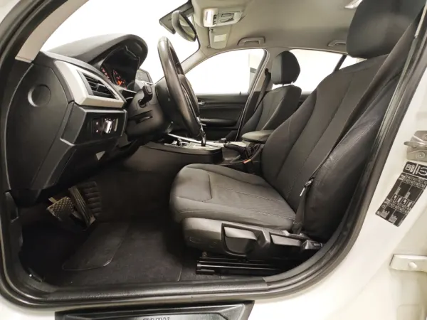 BMW 116 dA Line Sport 24