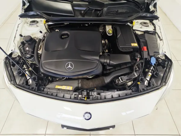 Mercedes-Benz A 180 Autotronic 16