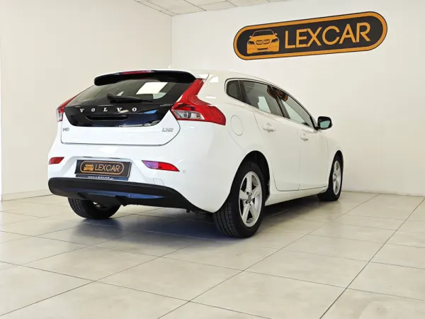 Volvo V40 1.6 D2 Summum Eco 25