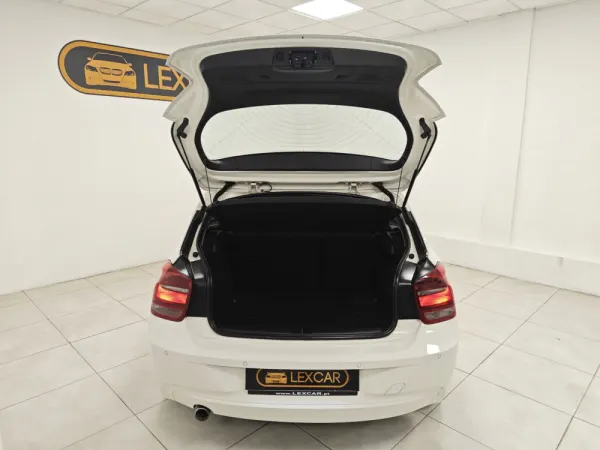 BMW 116 dA Line Sport 44