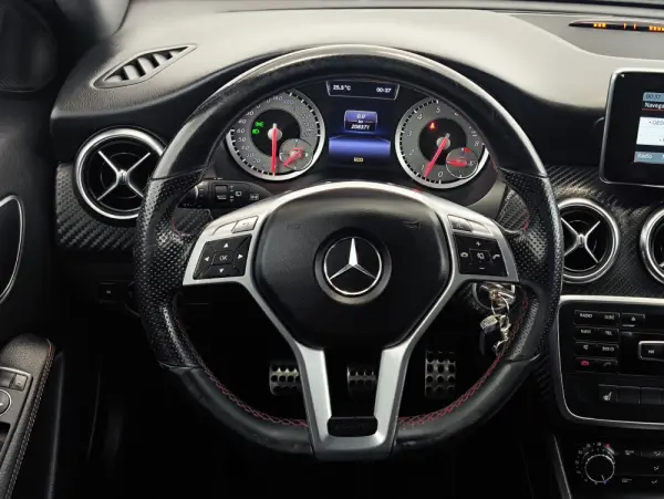 Mercedes-Benz A 180 (BlueEFFICIENCY) AMG Sport 59