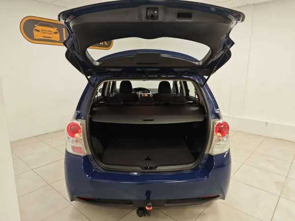Toyota Corolla Verso 1.6 D-4D 5L S&S Comfort 25