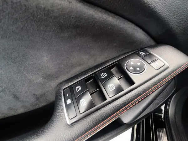 Mercedes-Benz A 180 (BlueEFFICIENCY) AMG Sport 50