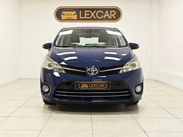 Toyota Corolla Verso 1.6 D-4D 5L S&S Comfort 12