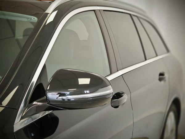 Mercedes-Benz E 220 15