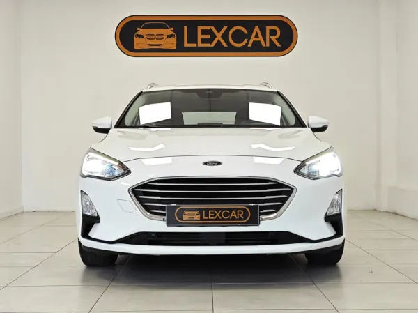 Ford Focus SW 1.0 EcoBoost MHEV Connected 2