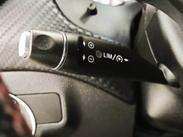 Mercedes-Benz A 180 (BlueEFFICIENCY) AMG Sport 27