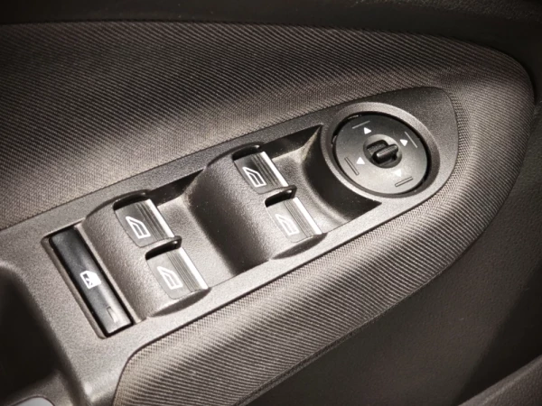 Ford C-Max 1.5 TDCi S&S Trend 39