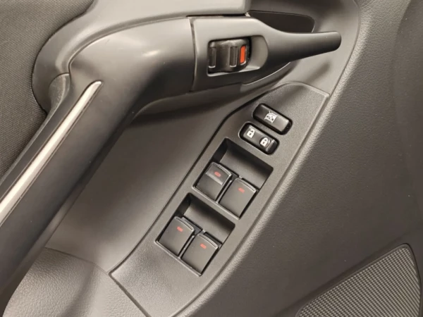 Toyota Corolla Verso 1.6 D-4D 5L S&S Comfort 27