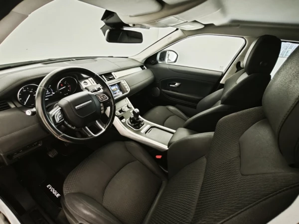 Land Rover Range Rover Evoque TD4 SE Dynamic 5