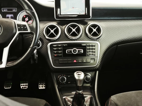 Mercedes-Benz A 180 (BlueEFFICIENCY) AMG Sport 19