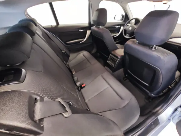 BMW 114 d Line Sport 37