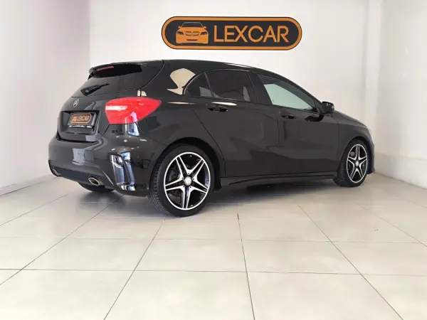 Mercedes-Benz A 180 (BlueEFFICIENCY) AMG Sport 2