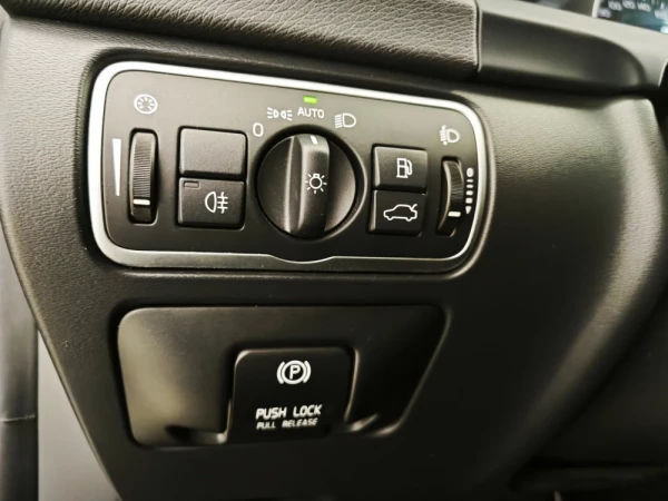 Volvo V60 D2 Geartronic Powershift Edition 24