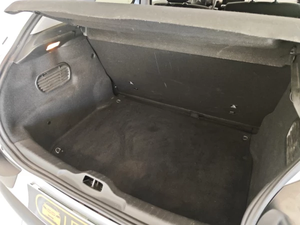 Citroën C4 Cactus 1.2 PureTech Shine 34