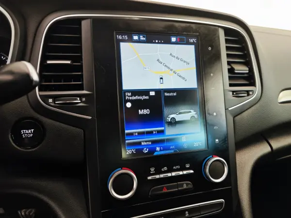 Renault Mégane ENERGY TCe 130 INTENS 32