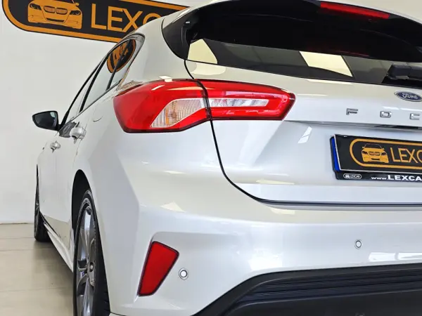 Ford Focus 1.0 EcoBoost ST-Line 31