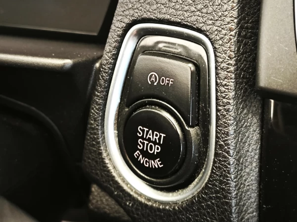 BMW 114 d Sport Line 38