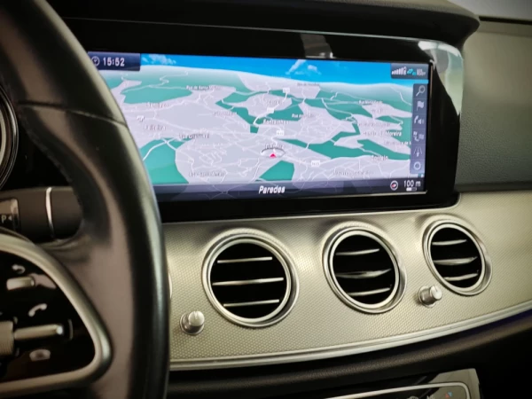 Mercedes-Benz E 220 47