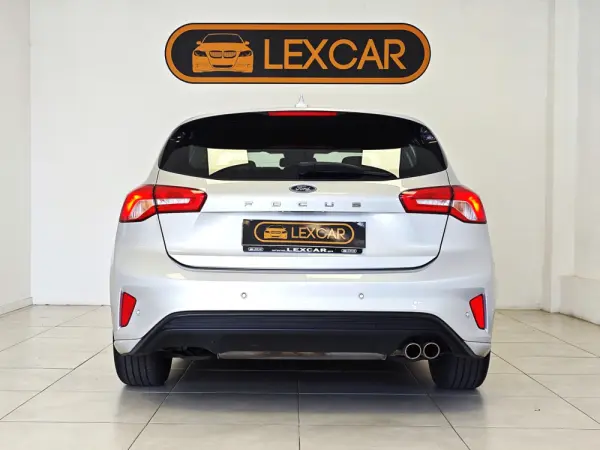 Ford Focus 1.0 EcoBoost ST-Line 27