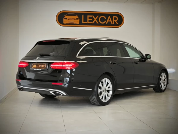 Mercedes-Benz E 220 30