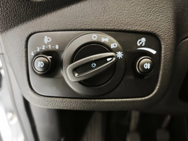 Ford C-Max 1.0 Ecoboost S&S Titanium 35