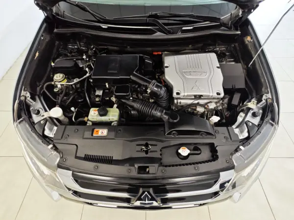 Mitsubishi Outlander 2.0 PHEV Instyle 58