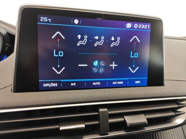 Peugeot 3008 BlueHDi 130 Stop & Start Active Pack 28