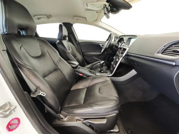 Volvo V40 1.6 D2 Summum Eco 36