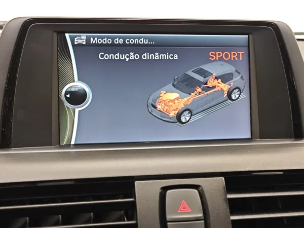 BMW 116 dA Line Sport 31