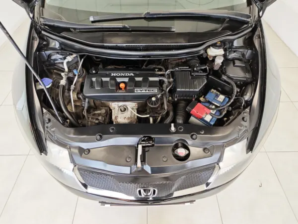 Honda Civic 1.8 VTEC Sport 33