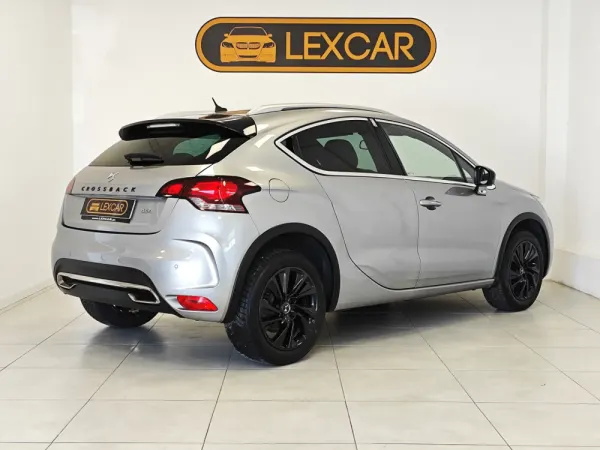 Citroën DS4 Crossback PureTech 130 S&S 9