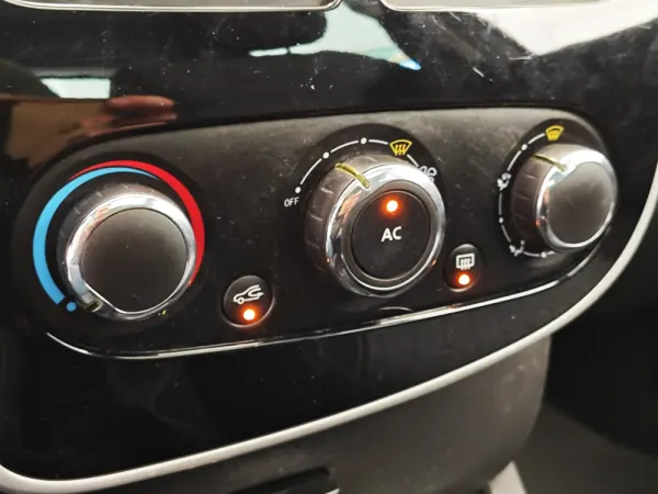 Renault Clio 1.5 dCi Limited 30