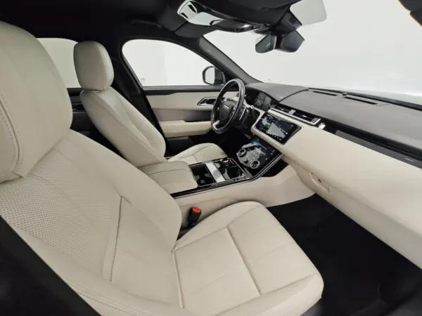 Land Rover Range Rover Velar 2.0 D R-Dynamic 43