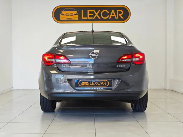 Opel Astra 1.3 CDTi Executive 23