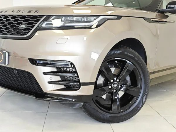 Land Rover Range Rover Velar 2.0 D R-Dynamic 13