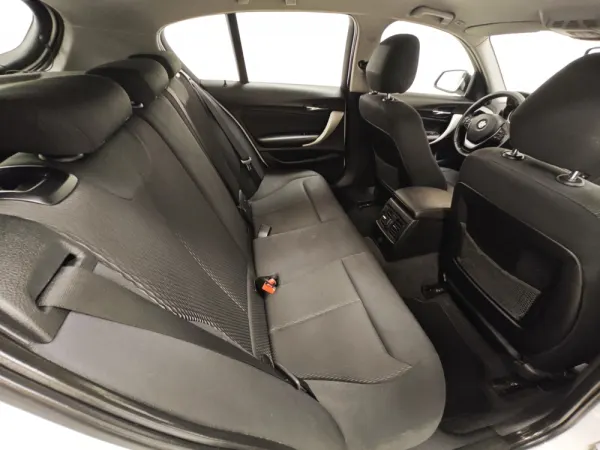 BMW 116 dA Line Sport 40