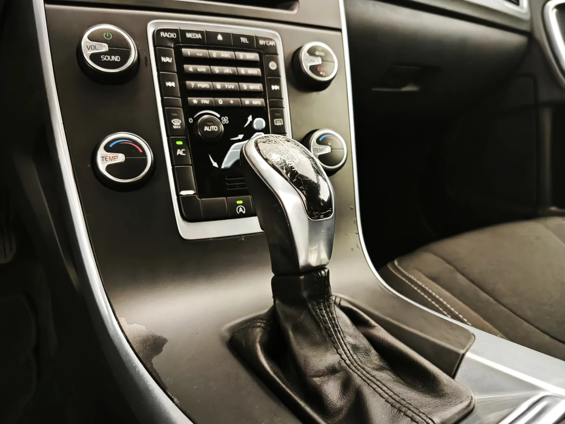 Volvo V60 D2 Geartronic Powershift Edition 32