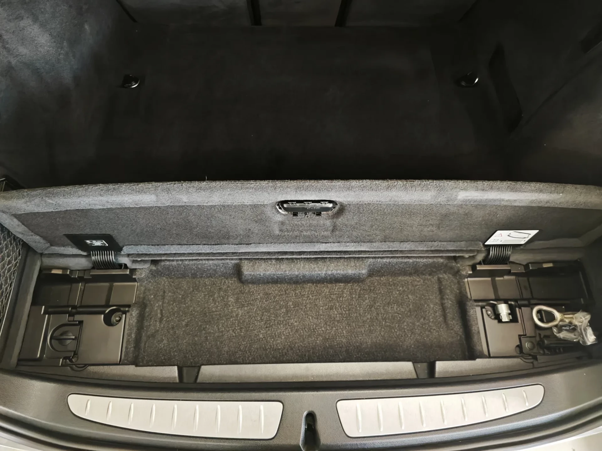 BMW 318 d Touring Line Luxury 57