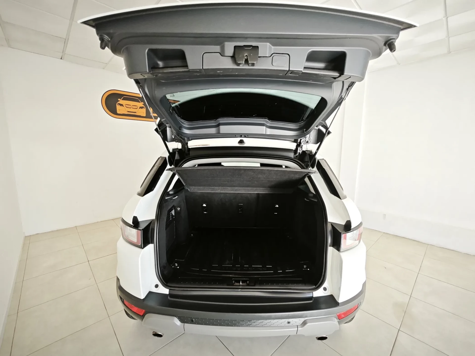 Land Rover Range Rover Evoque TD4 SE Dynamic 23